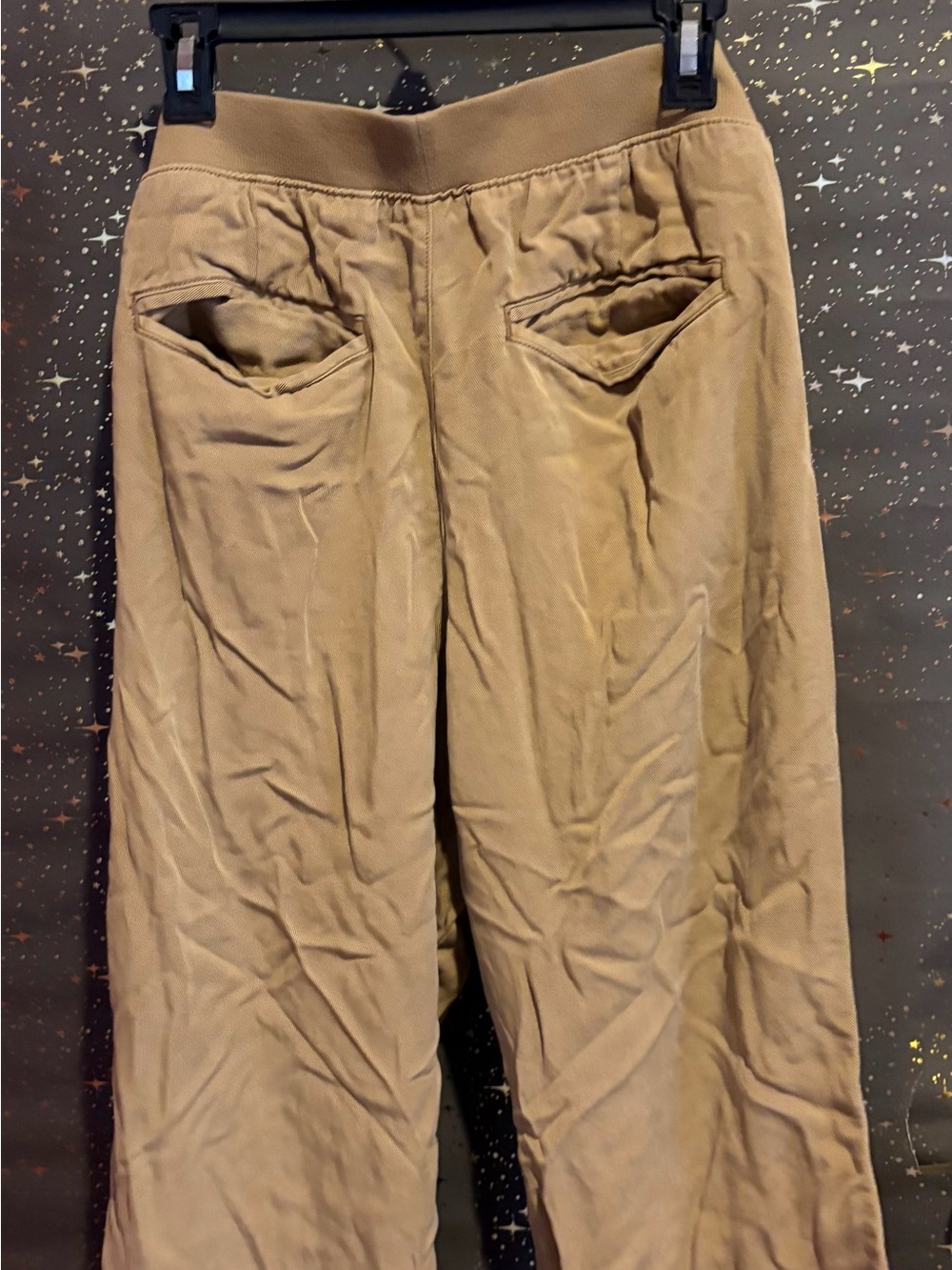St. John’s Bay cropped, light weight Utility Pants